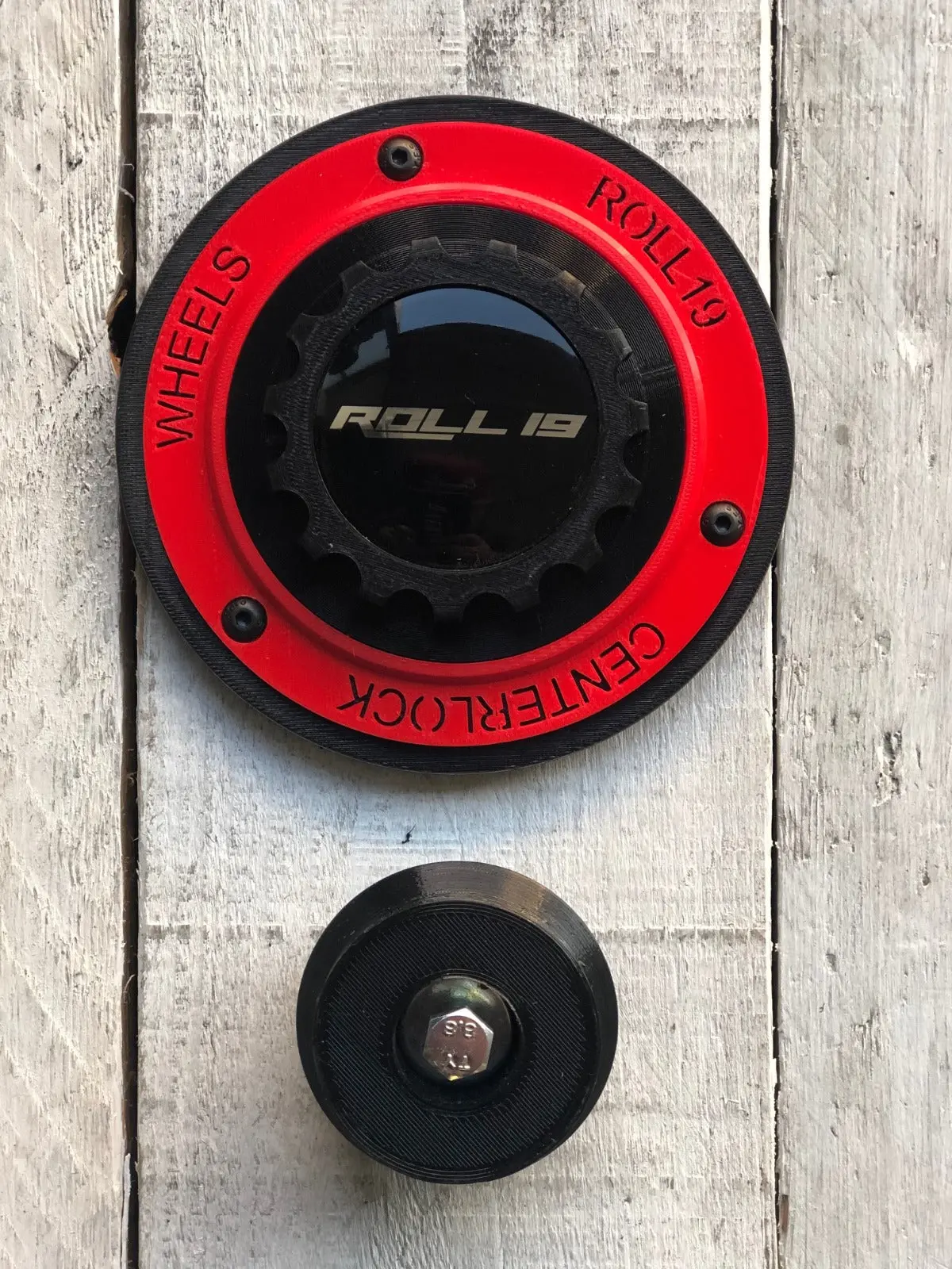 Kit De Tapas Centerlock Roll19 Rojo/Negro 1