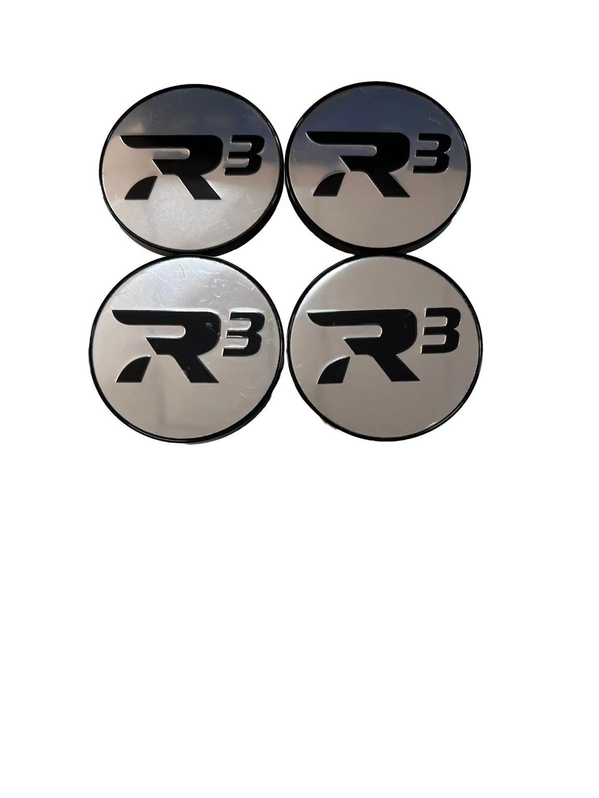Tapa Llanta R3 Fondo Plata Logo Negro 62Mm (4 Unid) 1