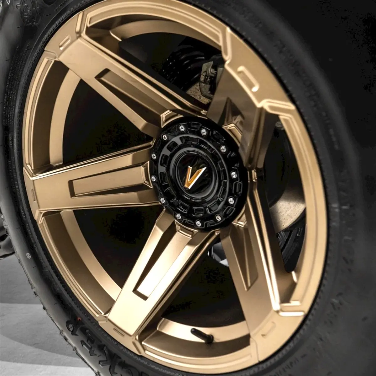 Ford Bronco Apocalypse 5 Spoke Wheel 6 Lug (Silver) 1