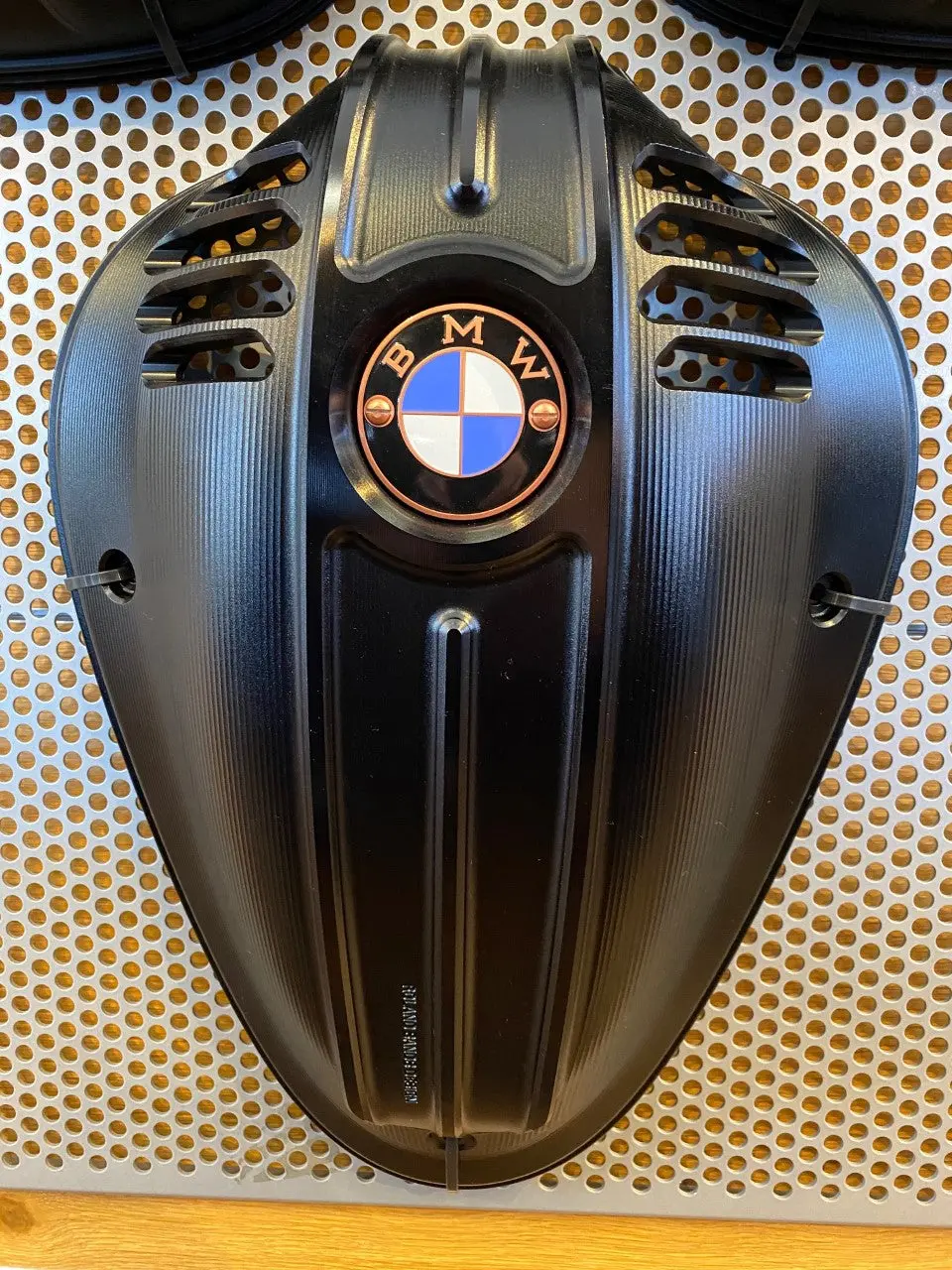 R 18 Bmw Blackout Breast Plate 1
