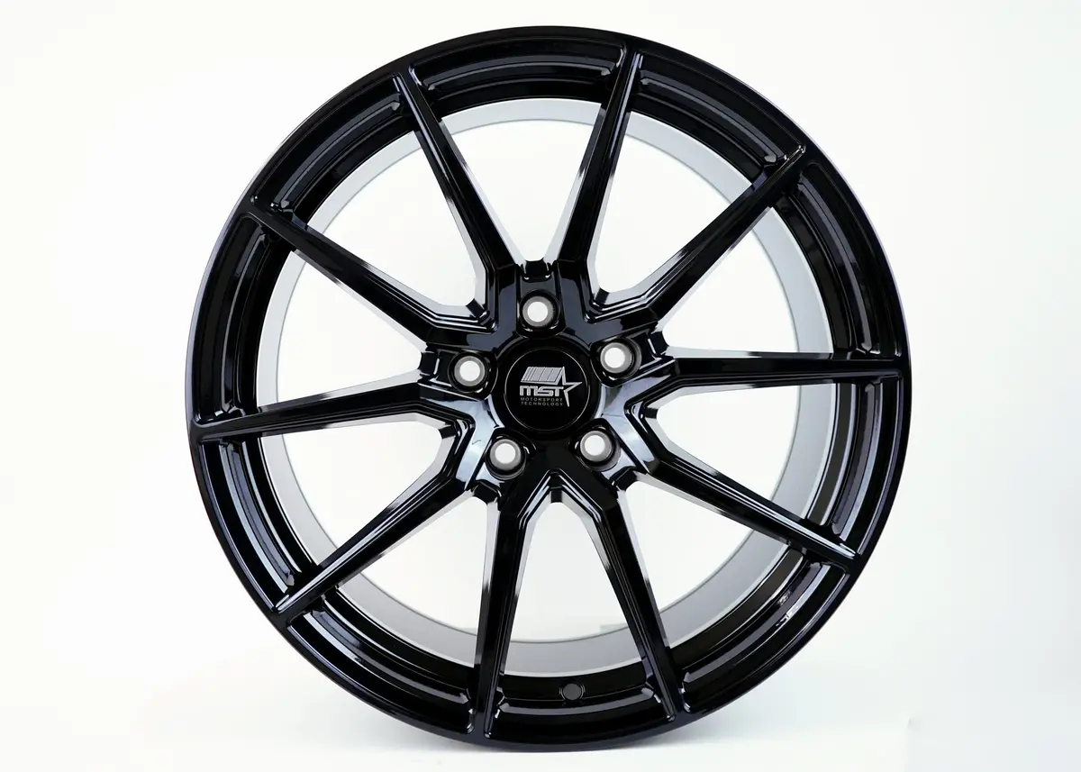 Delta - Glossy Black - 18X9.5 5X114.3 Offset +38 1