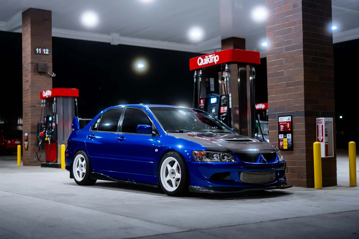 Carbon Fiber Side Skirt For Mitsubishi Evo 8 & 9 1