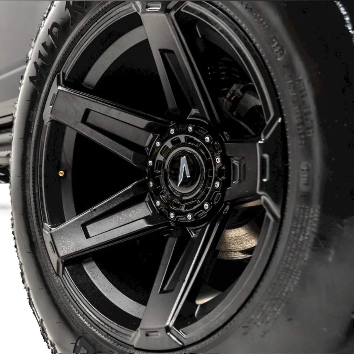 Ford Bronco Apocalypse 5 Spoke Wheel 6 Lug (Silver) 3