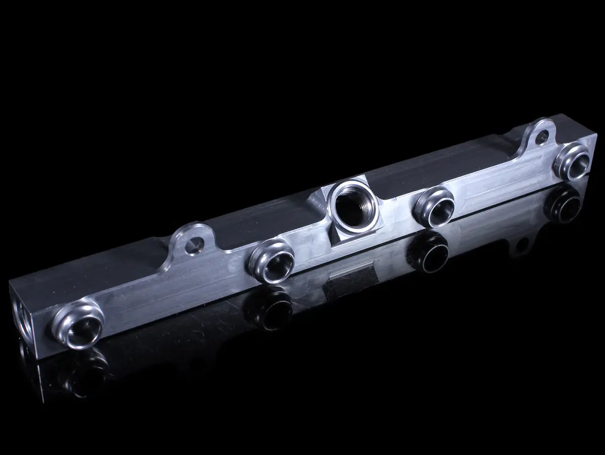 Golden Eagle Pro Series Tri-Flow Fuel Rail - K-Series Engine 5