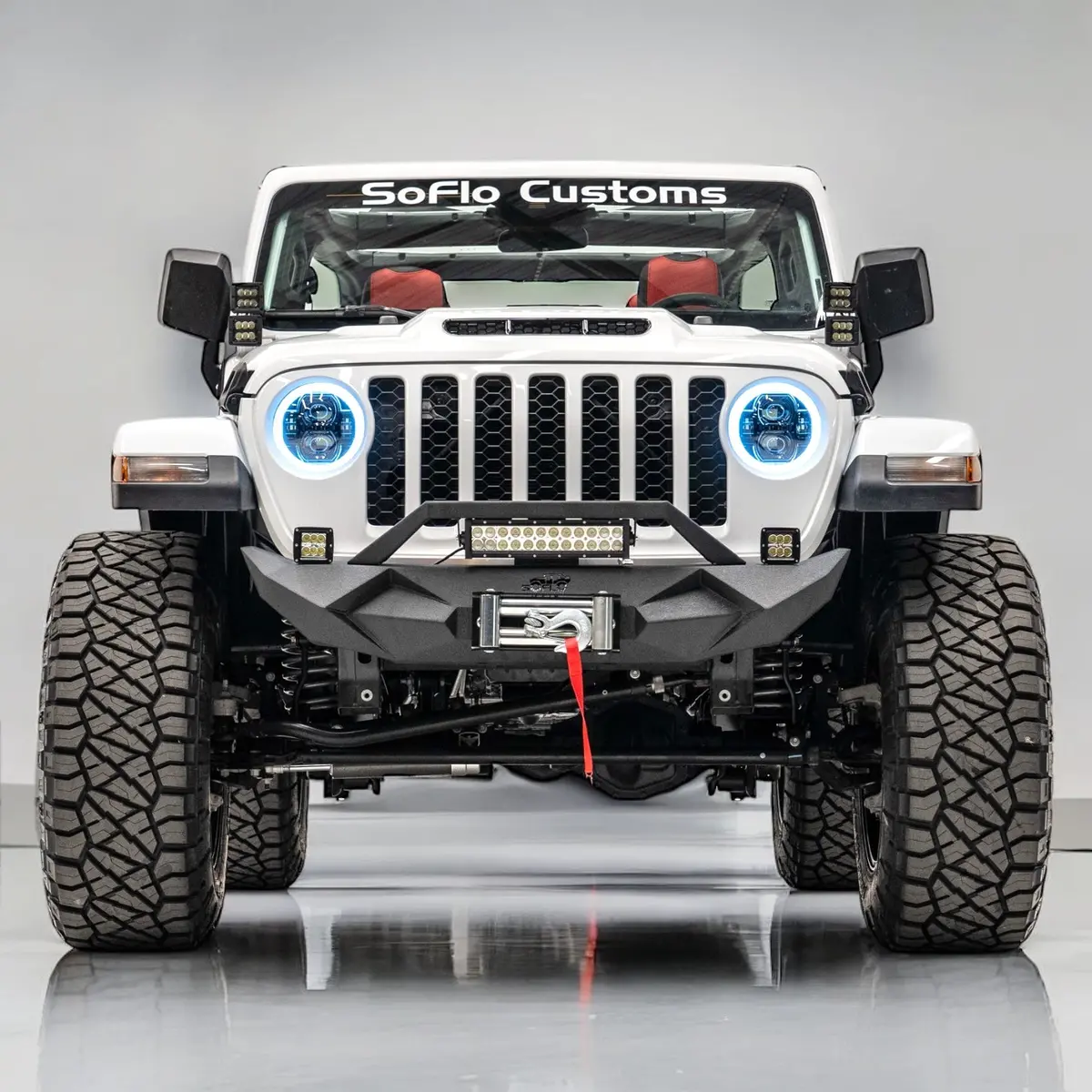 Jeep Gladiator Front Bumper Stubby 2020-2026 With Cube Lights And Light Bar 1