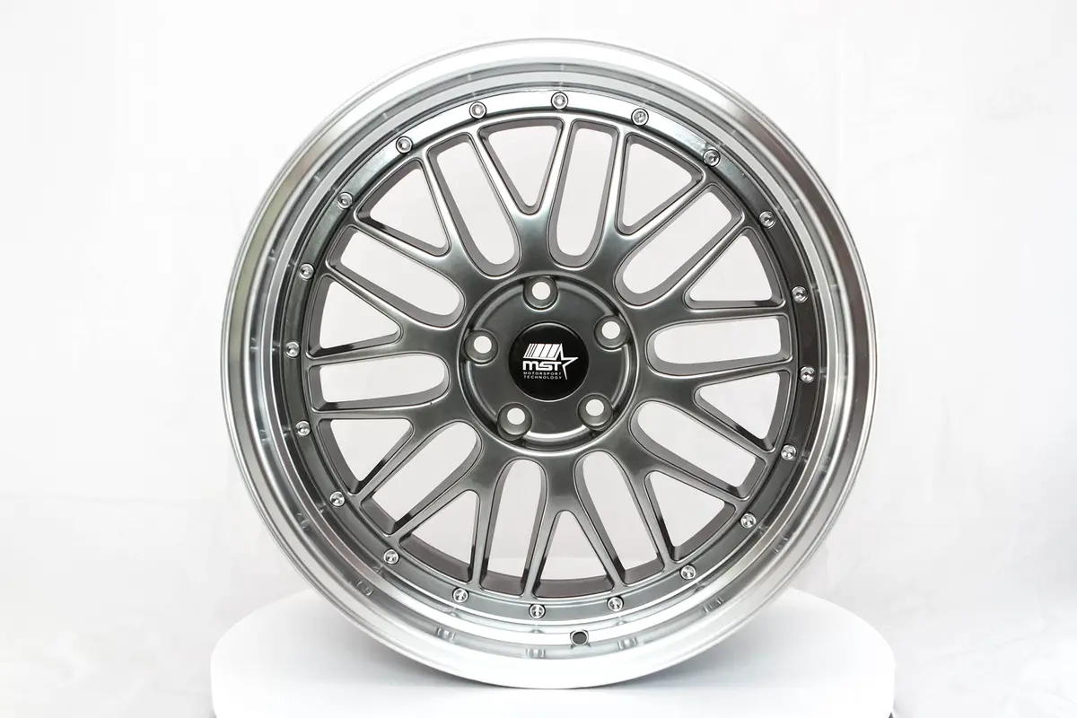 Leman - Hyper Black W/Machined Lip - 19X8.5 5X114.3 Offset +35 1