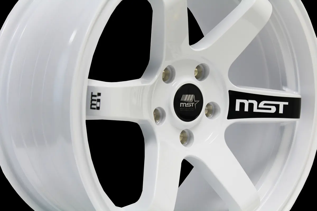 Sticker - Black - Mt01 18" 2