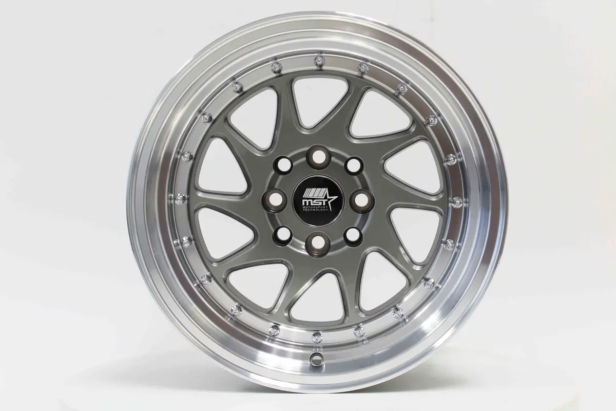 Mt28 - Gunmetal W/Machined Lip - 15X8.0 4X100/4X114.3 Offset +20 1