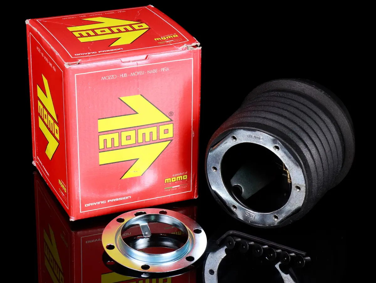 Momo Steering Wheel Hub - Mercedes 1