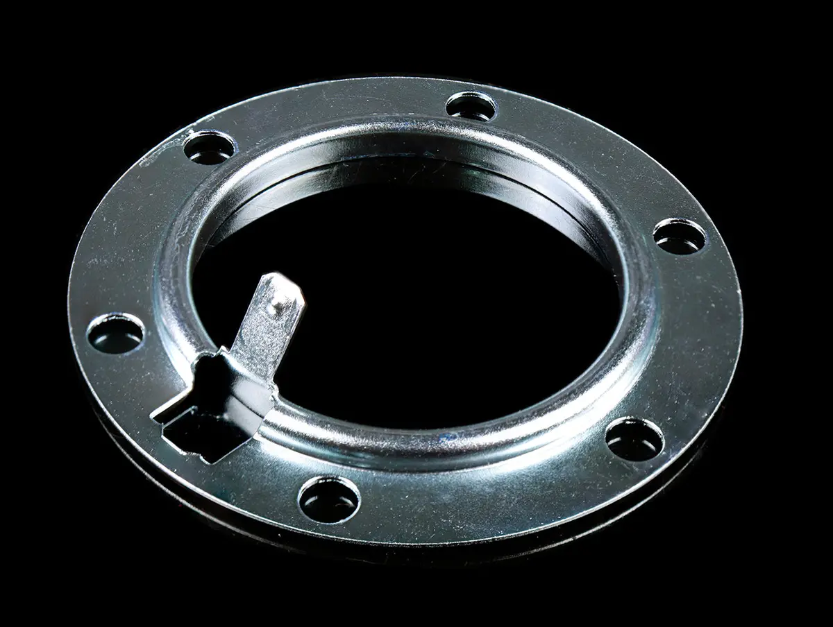 Momo Horn Button Retaining Ring 1