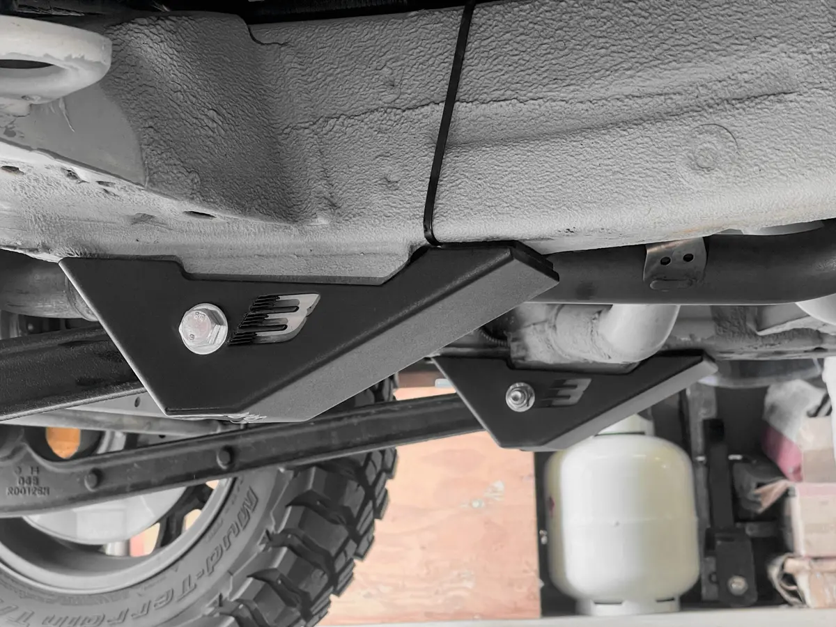 Bei House - Radius Arm Protection (Jimny Models 2018-Current Xl 5-Door, Glx & Lite 3-Door) 1