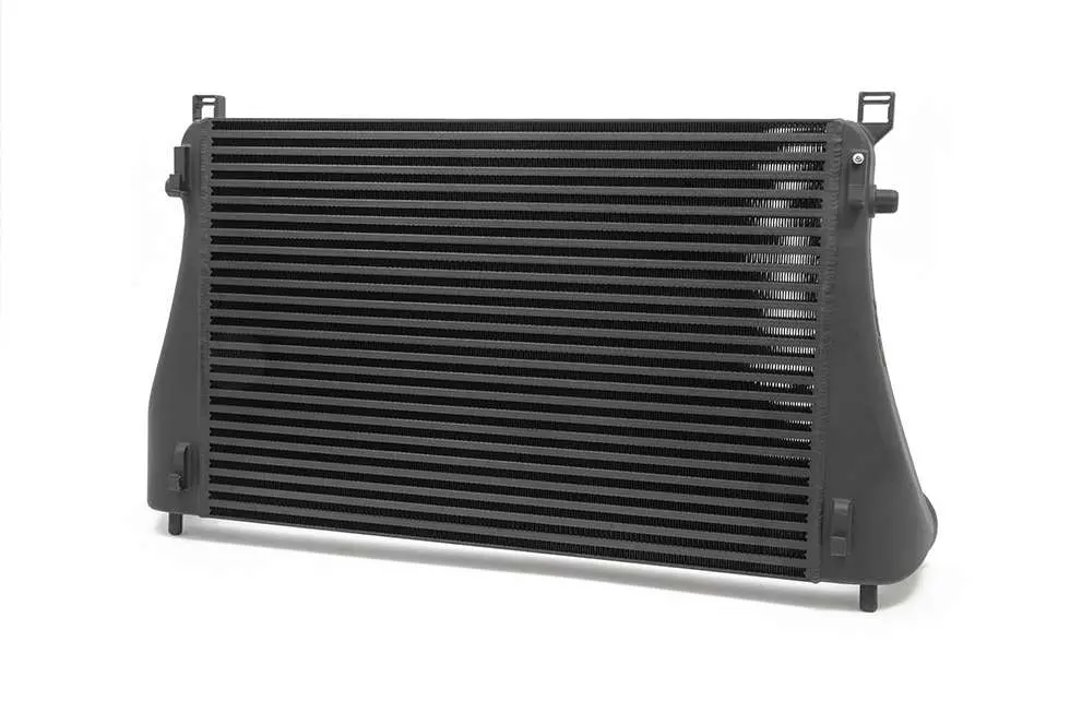Intercooler Versión Race – Vag Ea888 Gen 3 2.0 Tsi (Forge) 1