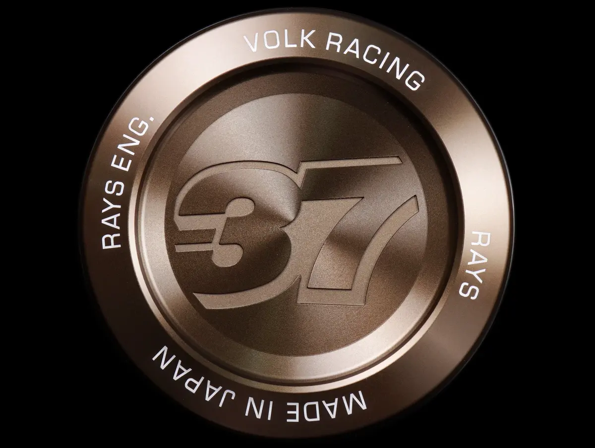 Volk Racing Center Cap Model 37 - 6X139.7 Pcd - Bronze 1