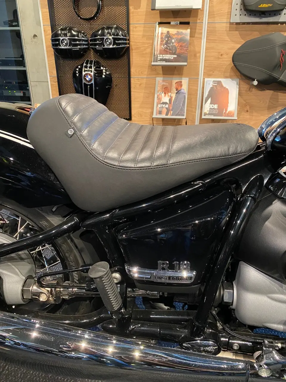 R 18 Bmw Black Solo Custom Single Seat By Roland Sands Designs 1