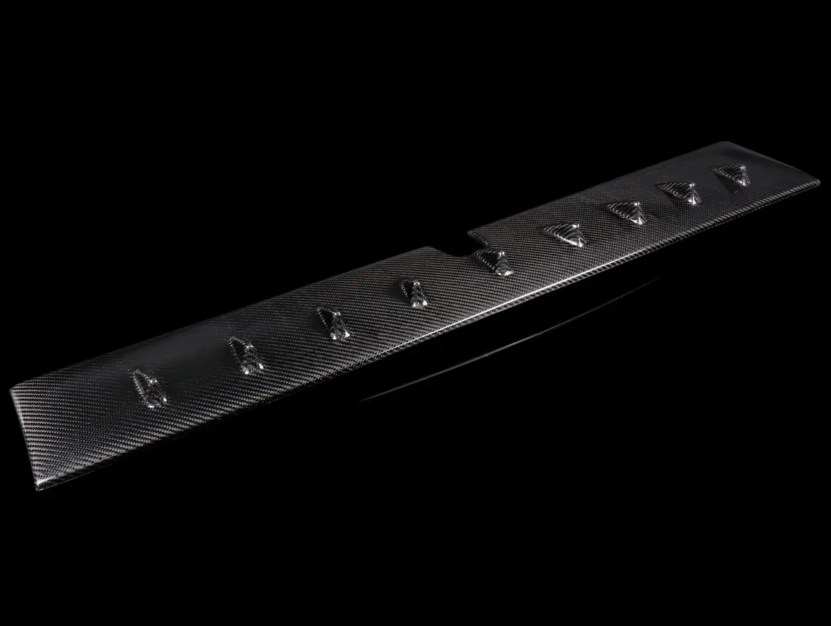 Seibon Carbon Fiber Rear Fin Spoiler - 08-10 Mitsubishi Evo X 1