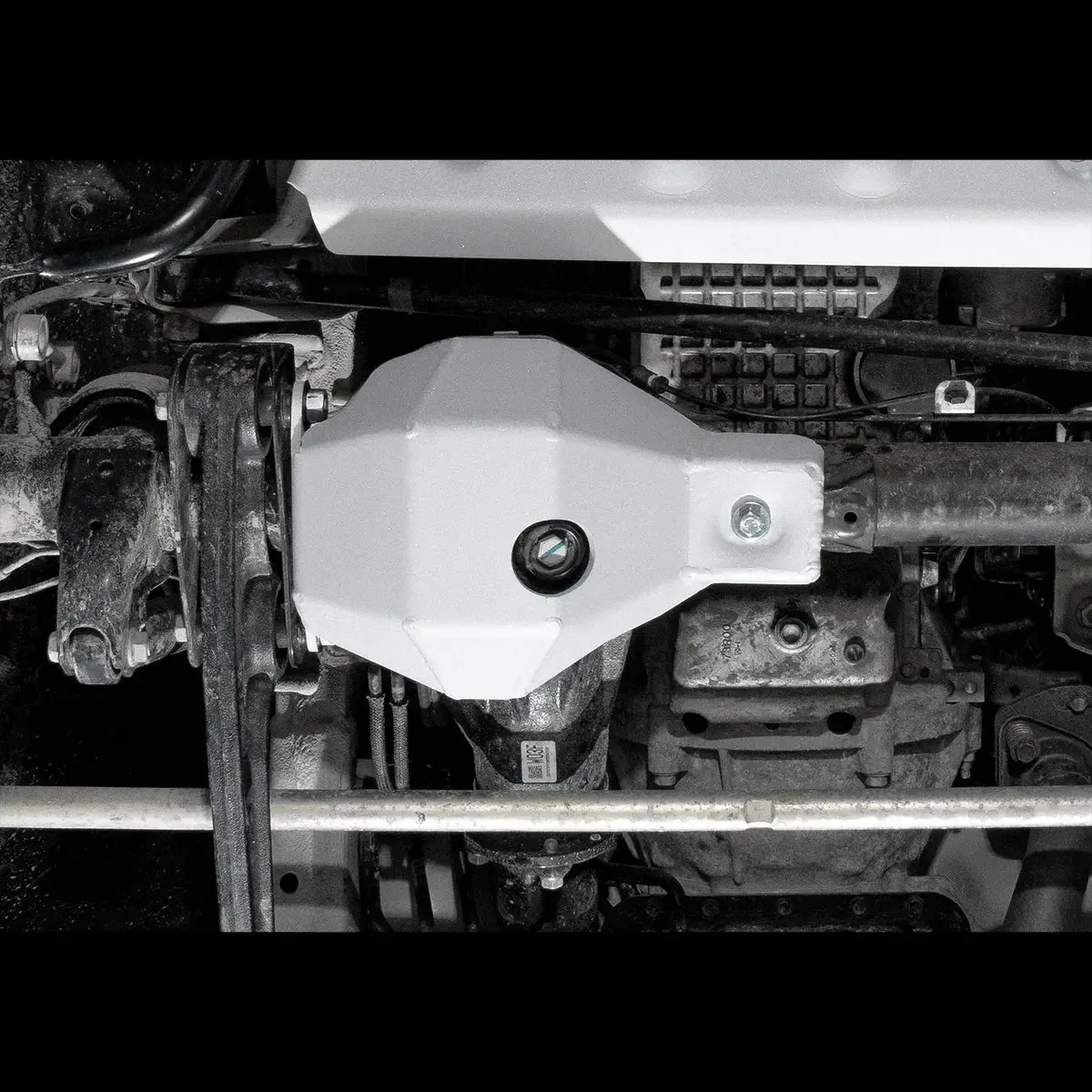 Rival 4X4 Front Differential Bash Plate - Aluminium (Jimny Models 2018-Current Xl 5-Door, Glx & Lite 3-Door) 1