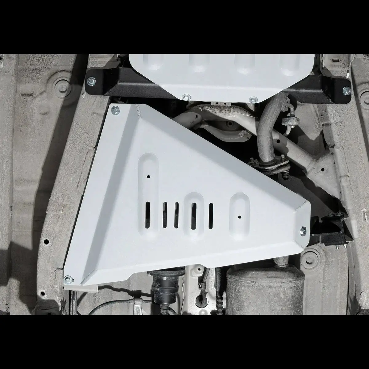 Rival 4X4 Transfer Case Bash Plate - Aluminium (Jimny Models 2018-Current Xl 5-Door, Glx & Lite 3-Door) 1