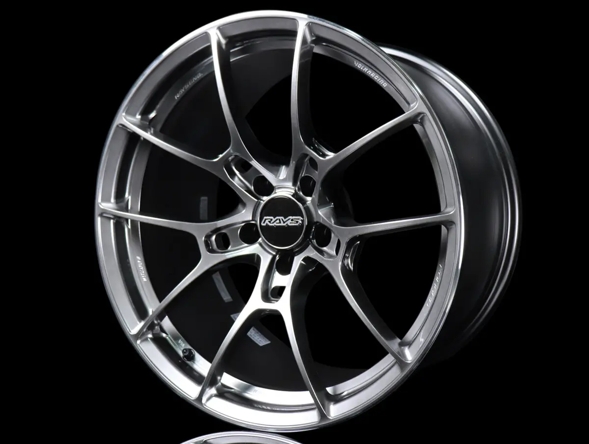 Volk Racing G025 Wheels - Formula Silver 19" 1