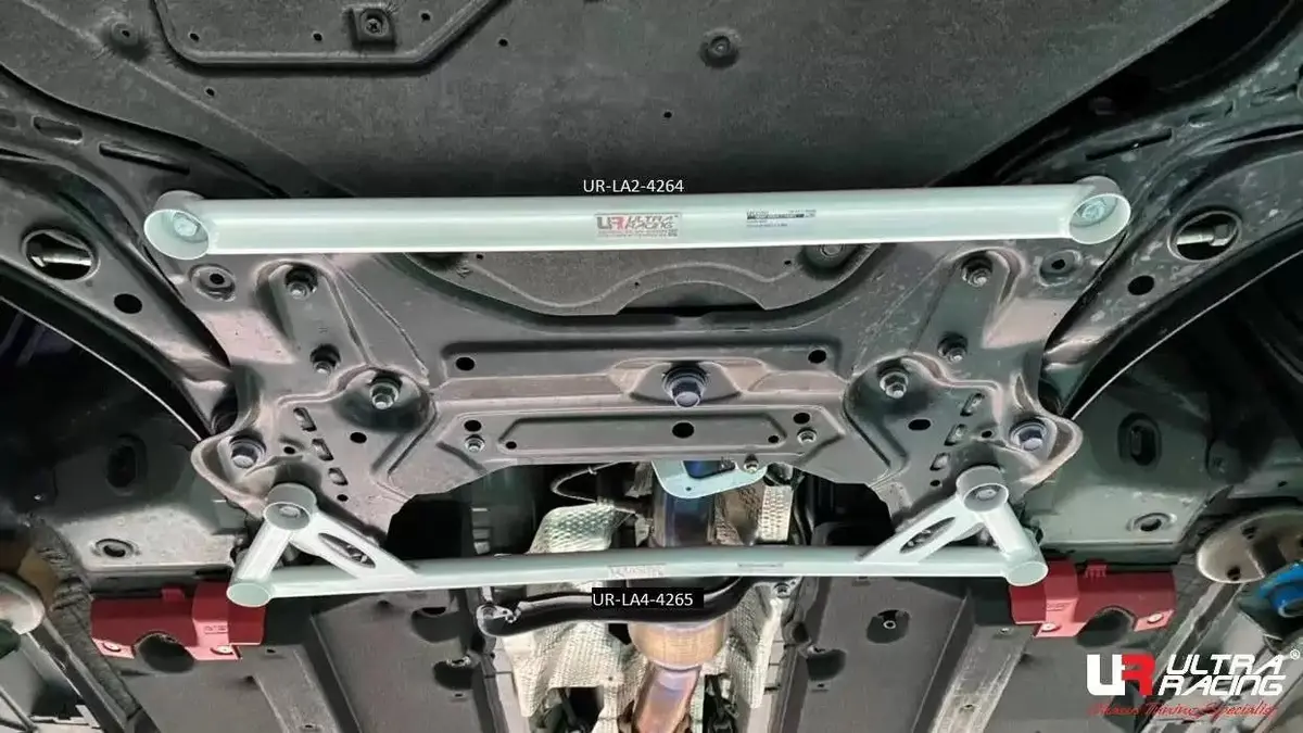 Refuerzo Inferior Delantero 4 Puntos – Toyota Yaris Gr (Ultra Racing) 1