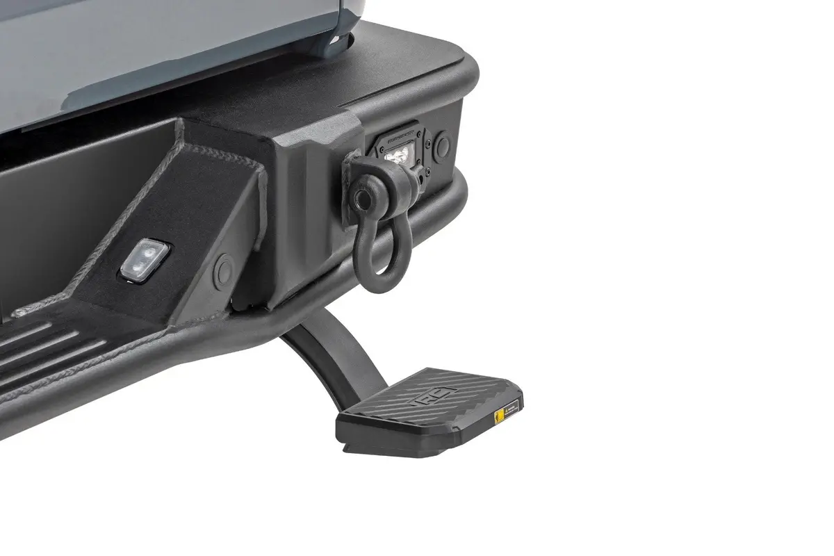 Retractable Bed Step | Manual Pull | Jeep Gladiator Jt 4Wd (2020-2025) 1