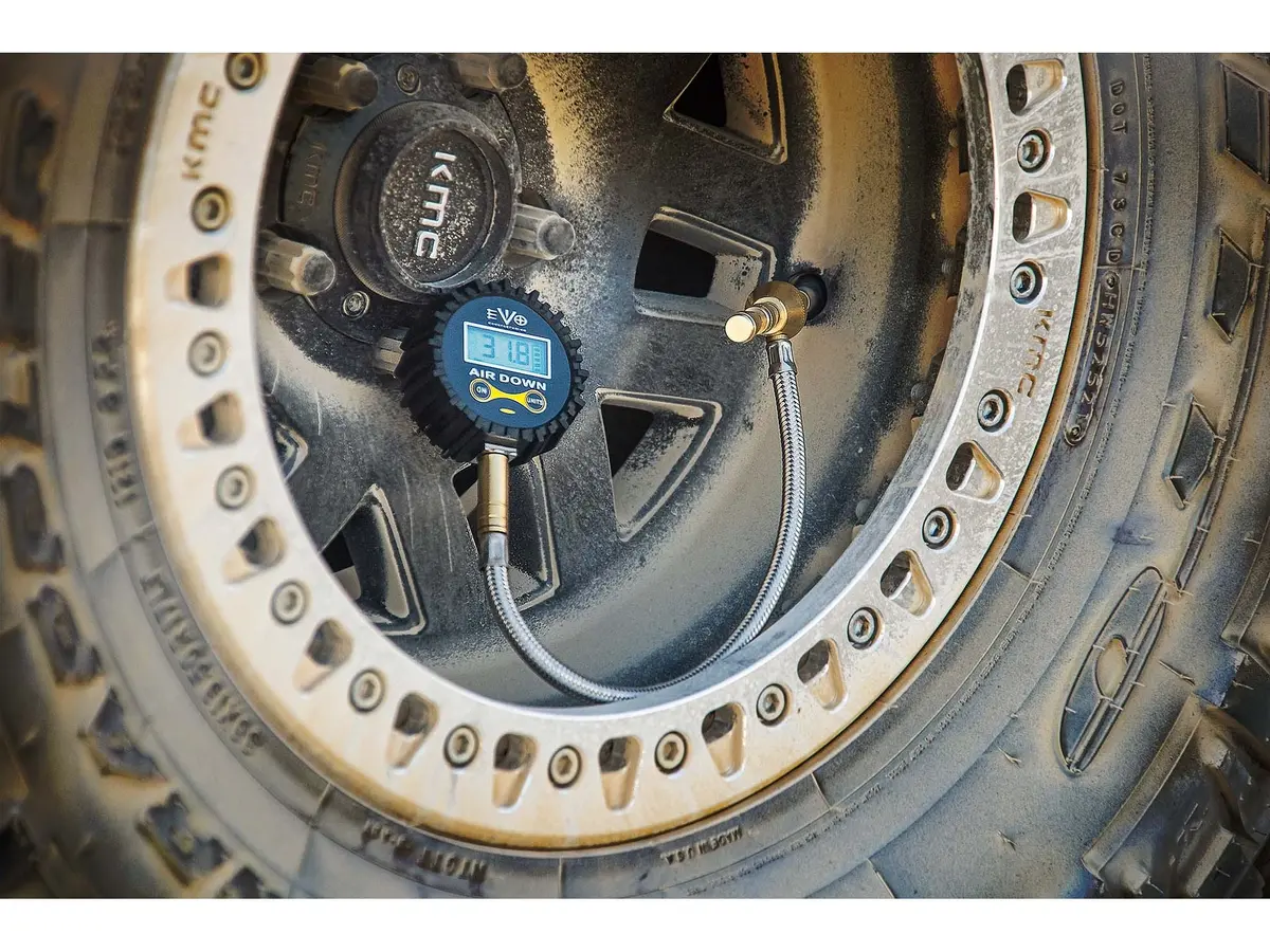 Tire Pressure Quick Air Down Digital Gauge With Case 1