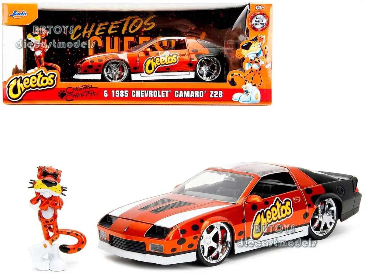 1985 Chevrolet Camaro Z/28 & Chester Cheetah Figure "Cheetos" 1/24 Jada 34384 1