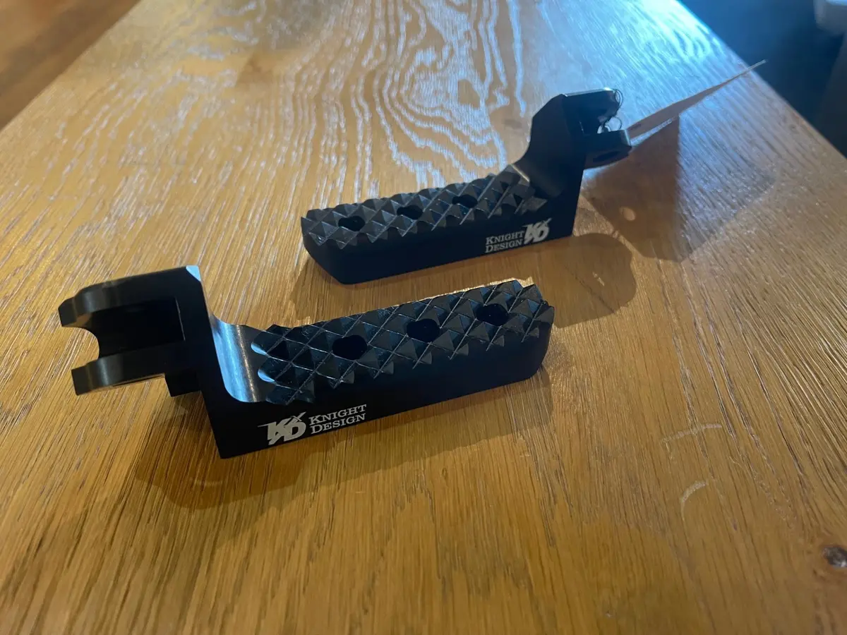 2020-2023 Zero Sr/F Lowered Footpegs 1