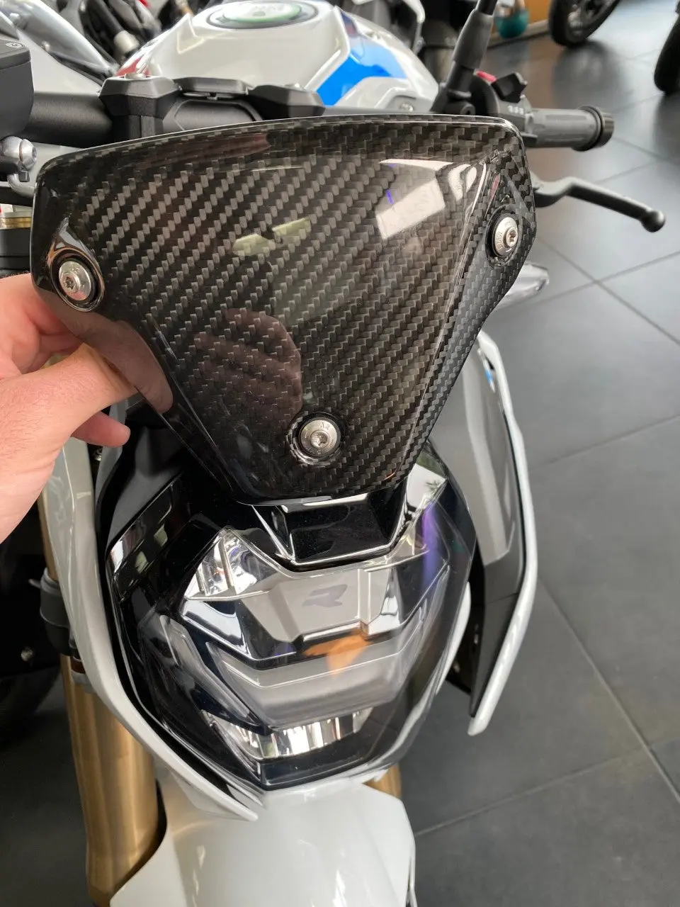 Bmw Carbon Wind Deflector And Mounting Kit For S1000r 1