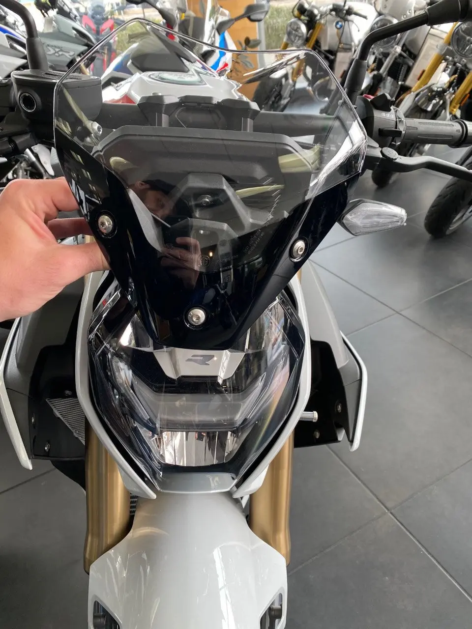 Bmw Windscreen And Mounting Kit For 2021- S1000r 1